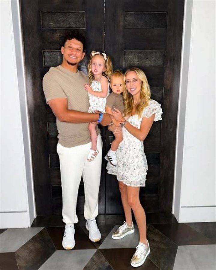 Brittany Mahomes Shares Daughter 'MiniShowtime' Sweater on Game Day