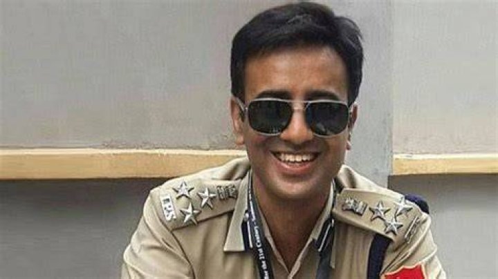 Current Posting Of Senior IPS Officer Amit Lodha