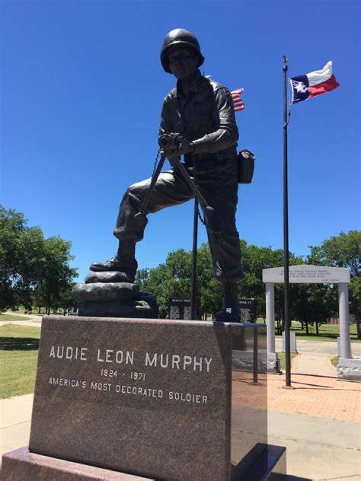Does Audie Murphy Still Have Living Family?