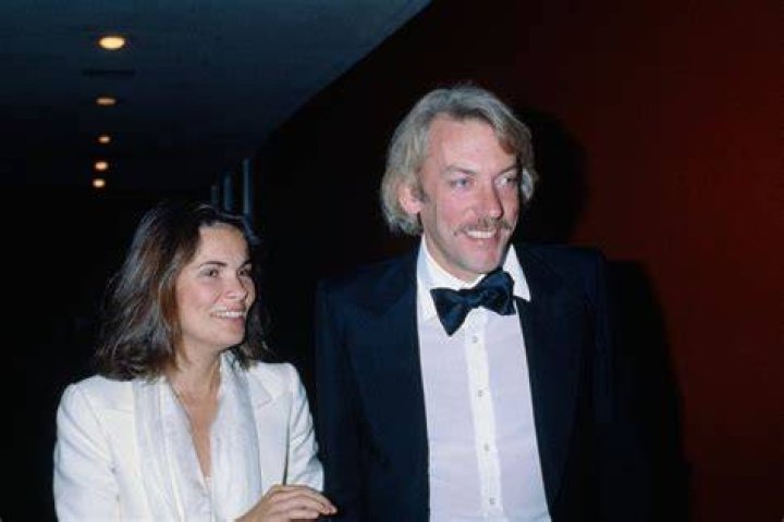 Donald Sutherland's Forgotten Wife: Uncovering The Mystery