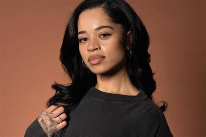 Ella Mai's Love Life: The Scoop On Her Relationships