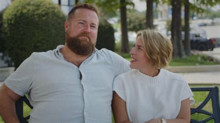 Home Town&rsquo; s Ben and Erin Napier Open Up About Their Love Story &lsquo;He