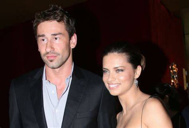 Hottest Photos Of Adriana Lima & Her Husband