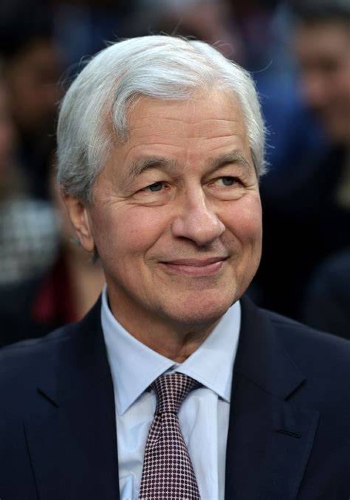 Jamie Dimon's Instagram, Twitter & Facebook on IDCrawl