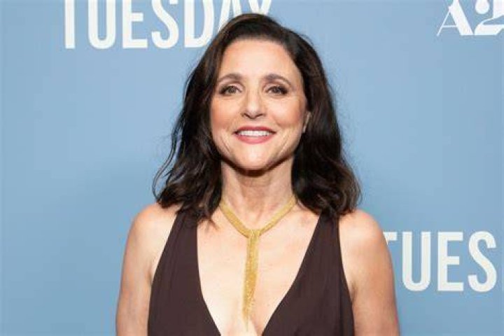 Julia Louis-Dreyfus's Feet And The Secrets They Reveal