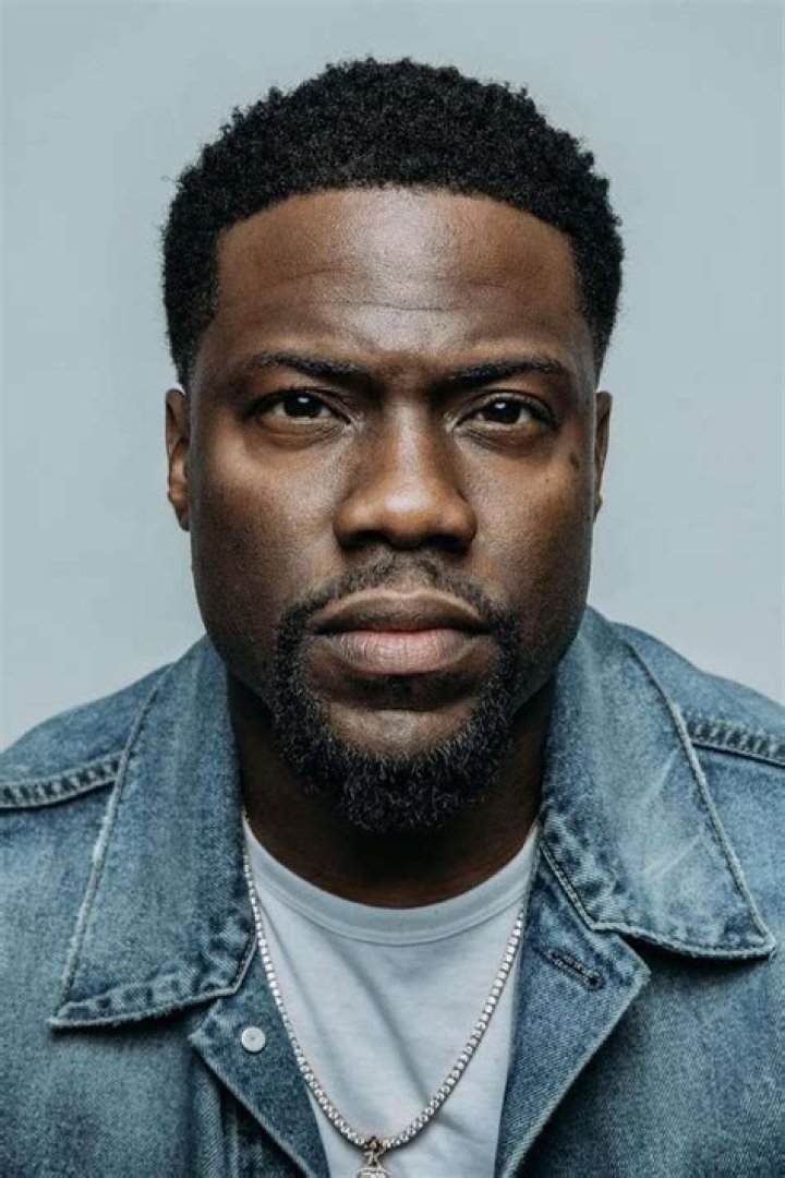 Kevin Hart's Cutest Photos With His Kids and Blended Family