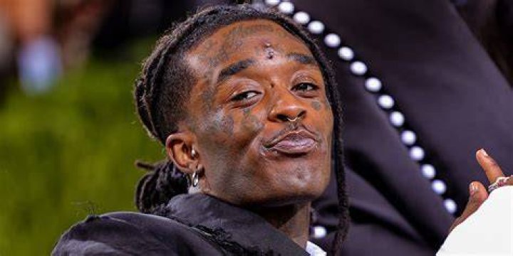 Short Rapper Lil Uzi Vert&rsquo;s Net Worth and Height Obsession