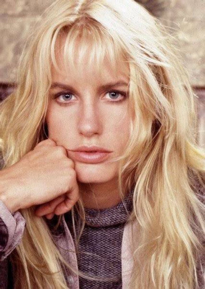 The Astonishing Age Of Daryl Hannah: A Timeless Beauty