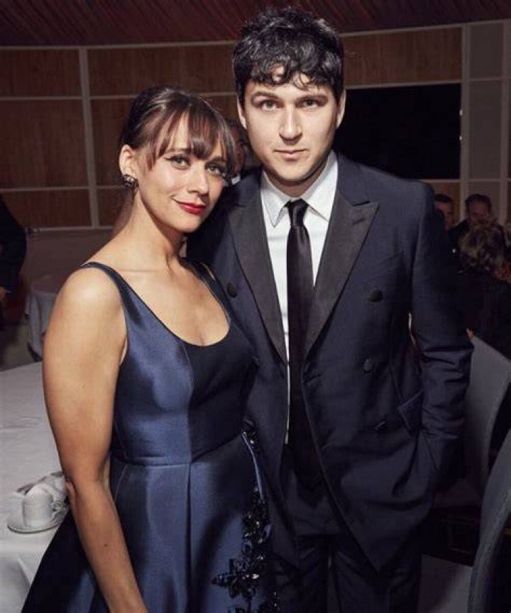 The Curious Case Of How Rashida Jones And Ezra Koenig Found Their Love Connection