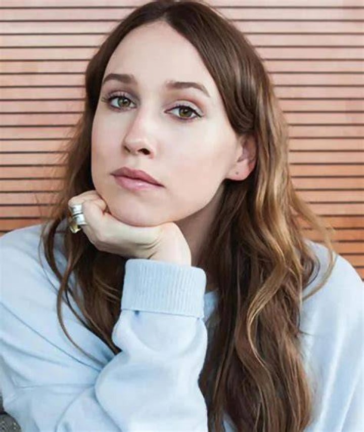 The Ultimate Guide To Sarah Sutherland's Partner