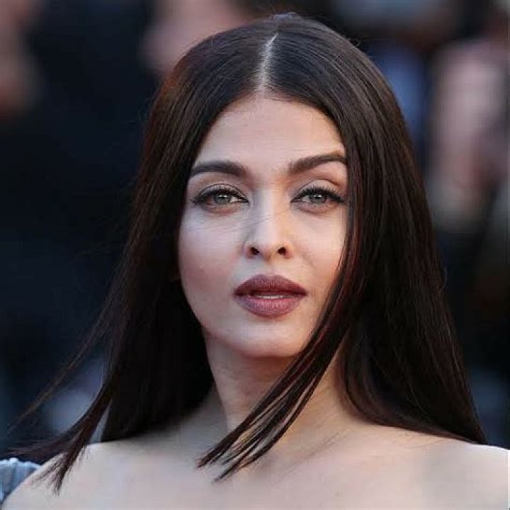 Top 10 Most Beautiful Bollywood Actresses 2014