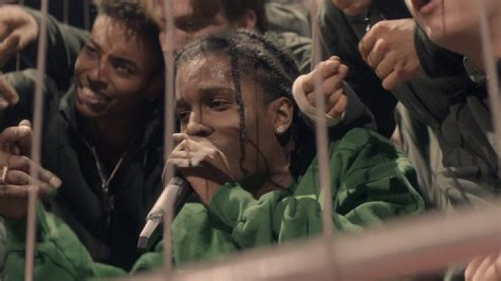 Tribeca Review We Needed &ldquo;Stockholm Syndrome,&rdquo; for the Information, If