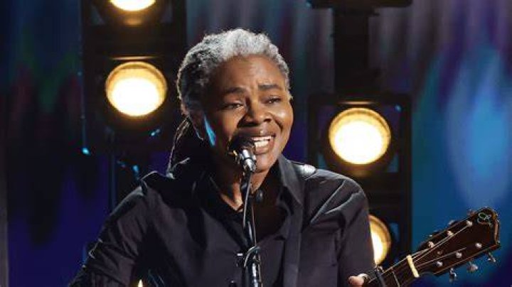 Uncovering The Truth Behind Tracy Chapman's Private Life And Marriage