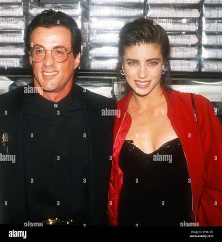Unveiling The Extraordinary Journey Of Young Jennifer Flavin